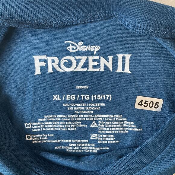 Disney Frozen II Women Shirt XL (15/17) Blue Logo Crew Neck Pullover Magical - Picture 2 of 8